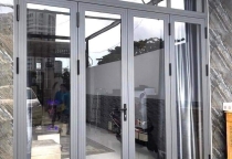 Đơn vị làm nhôm kính giá rẻ tại Bình Tân