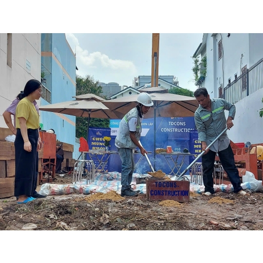 CÔNG TRÌNH NHÀ ĐIỀU HÀNH KCN XUYÊN Á