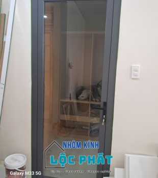 Cửa đi mở quay 1 cánh - Lộc Phát 0006