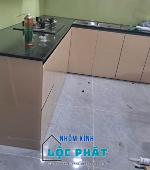 Tủ bếp 001