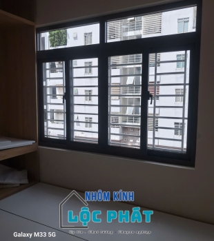 Cửa sổ Xingfa - LP004