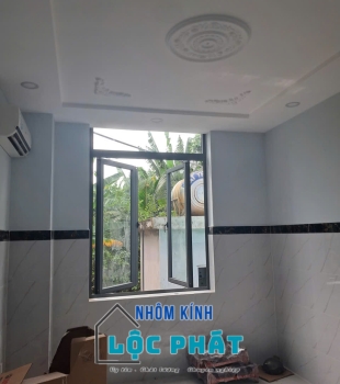 Cửa sổ Xingfa - LP009