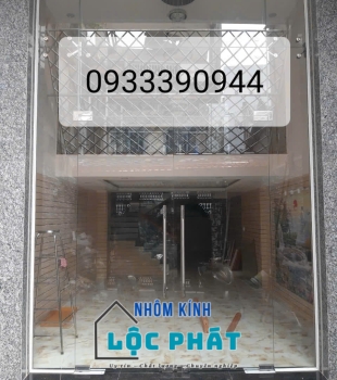 Cửa kính cường lực 3