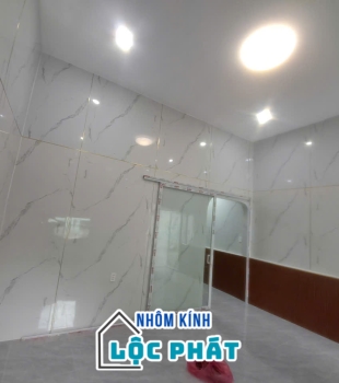 Cửa lùa ray nhôm 1