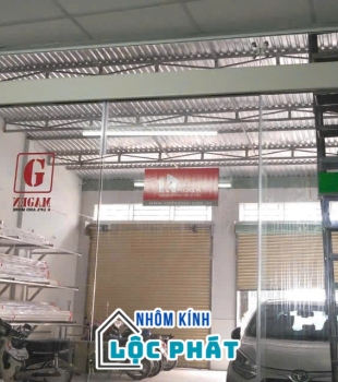 Cửa bán tự động 001